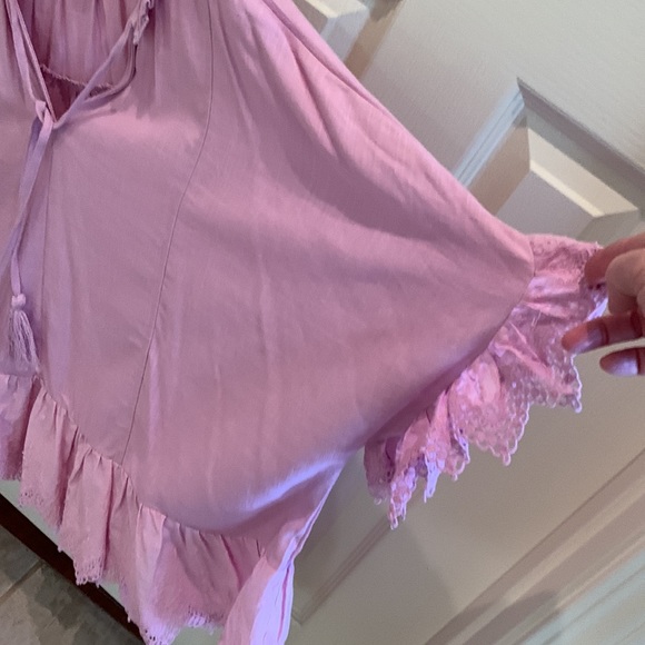 Umgee scalloped bottem top - Picture 2 of 4